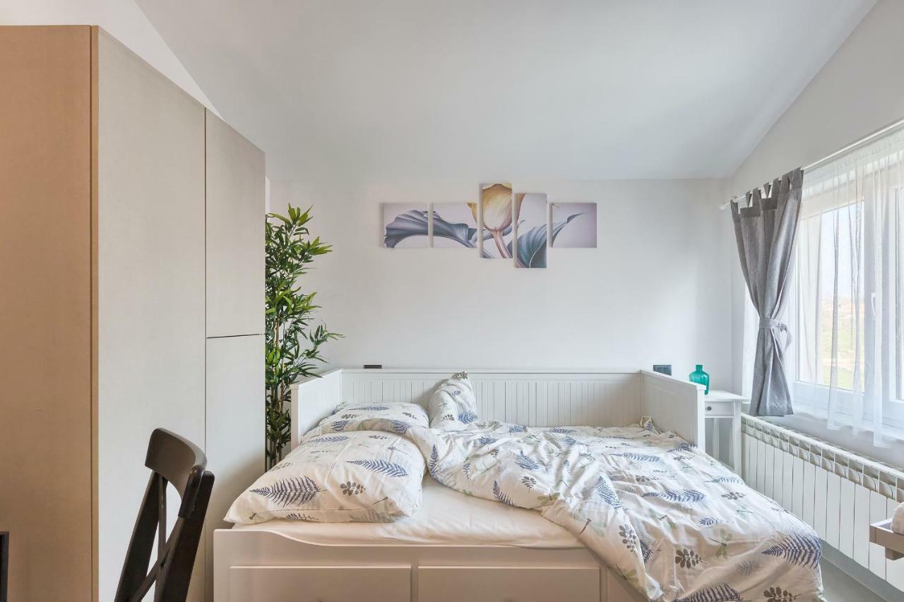 Apartments La Mer Pula Zewnętrze zdjęcie