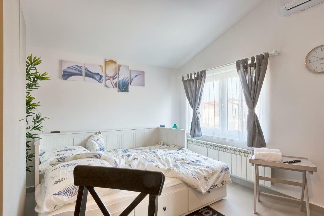 Apartments La Mer Pula Zewnętrze zdjęcie